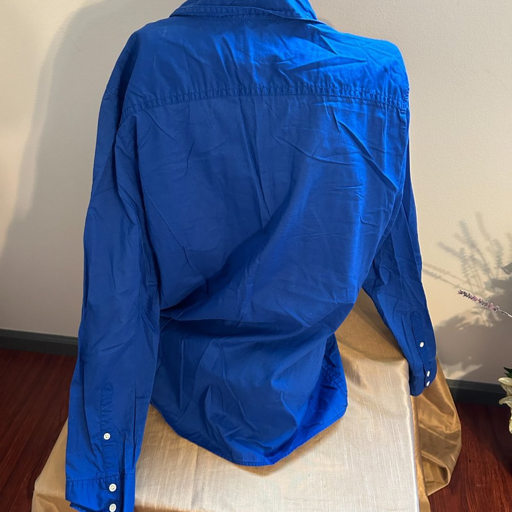 Gap Fitted Boyfriend Button Down Blouse - image 5